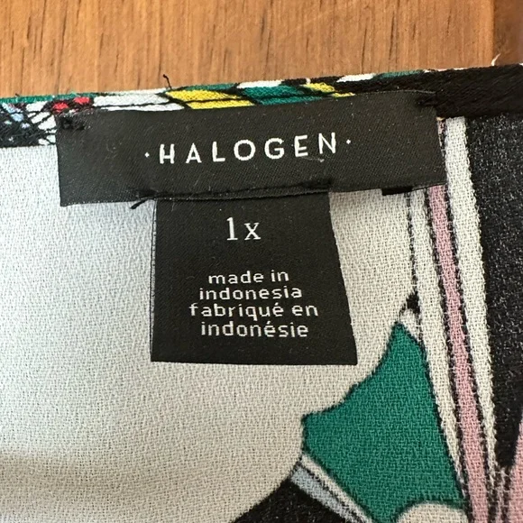 Free shipping! Halogen wrap dress size 1X - Picture 3 of 3